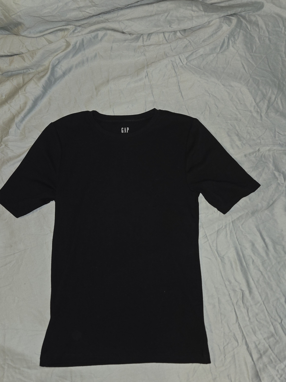 GAP Women's Black Crewneck T-Shirt
